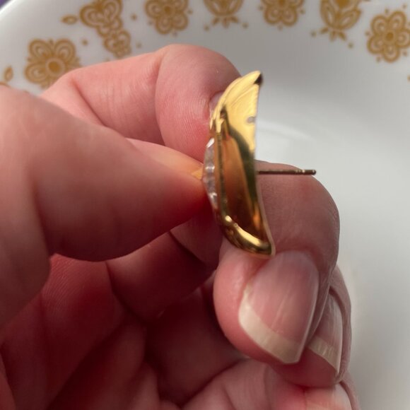 Vintage 1989 Franklin Mint Gold Tone CZ MCM Triangle Earrings - Picture 5 of 5